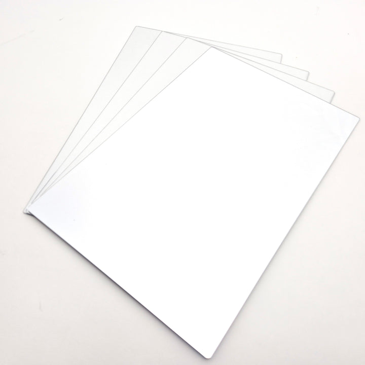 Eduk8s Double sided plastic reflective school square large mirrors rounded safety corners for children pack of 4 300 x 200 mm
