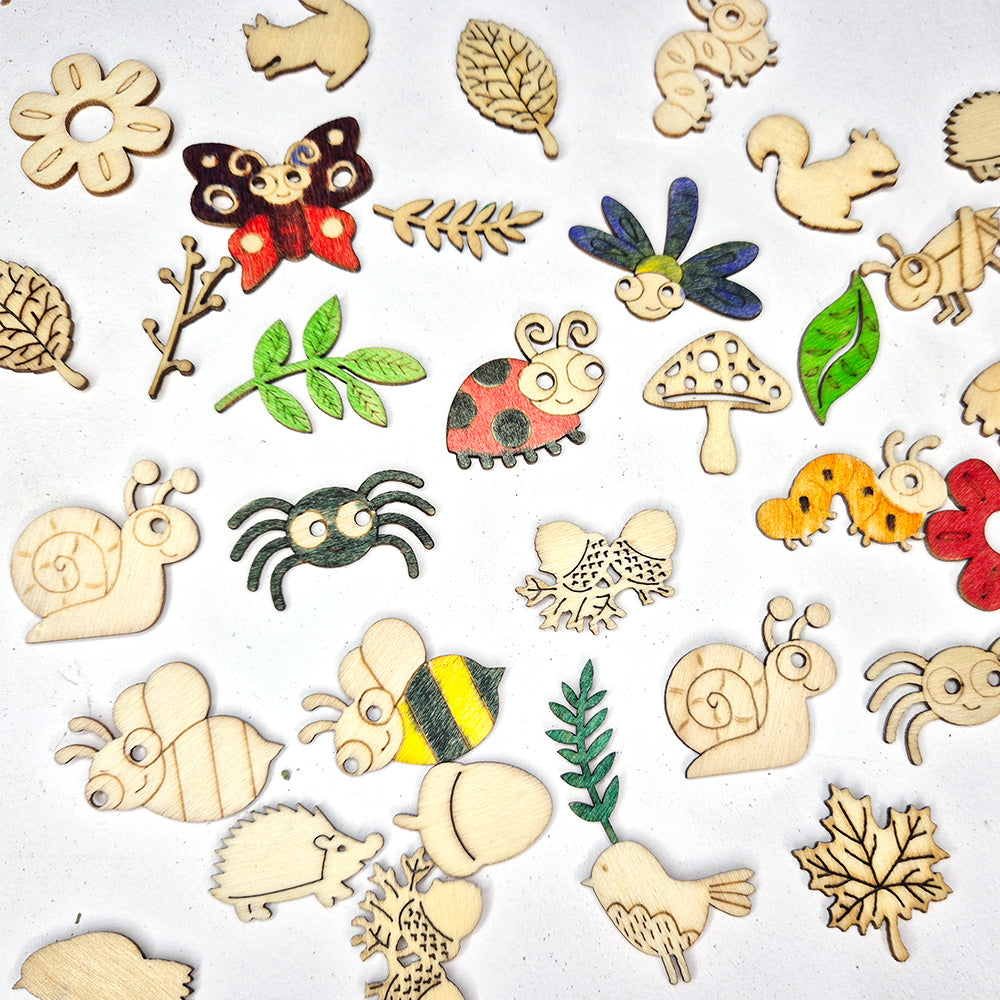 explore art and design using natural materials! This extensive kit supports rubbings, collage, weaving, printmaking, and more, helping kids discover colour, pattern, texture, and form. Includes wooden shapes, branch discs, feathers, clay, wreath kits, and